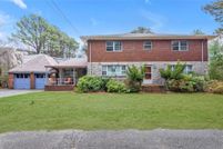 Property for sale in Suffolk County, New York