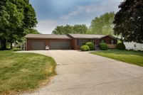 Property for sale in Stephenson County, Illinois