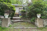 Ranch Property for sale in New London County, Connecticut