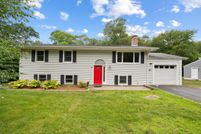 Ranch Property for sale in New London County, Connecticut