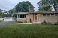 Ranch Property for sale in Lake County, Illinois