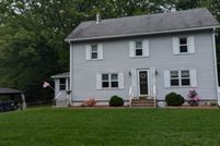 Ranch Property for sale in Worcester County, Massachusetts