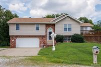 Ranch Property for sale in Clinton County, Illinois