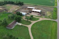 Farm Property for sale in Hutchinson County, South Dakota