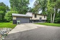 Ranch Property for sale in Oakland County, Michigan