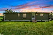 Farm Property for sale in Henry County, Iowa