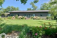 Farm Property for sale in Henry County, Iowa