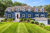 Ranch Property for sale in Middlesex County, Massachusetts