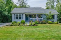 Ranch Property for sale in York County, Maine