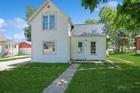 Farm Property for sale in Linn County, Iowa
