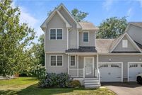 Ranch Property for sale in Newport County, Rhode Island