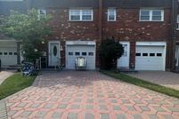 Residential Property for sale in Richmond County, New York