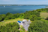 Property for sale in Newport County, Rhode Island