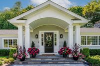 Property for sale in Suffolk County, New York