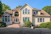 Property for sale in Suffolk County, New York