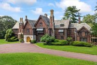 Property for sale in Nassau County, New York