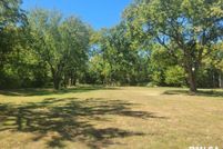 Property for sale in Montgomery County, Illinois