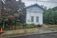 Property for sale in Multnomah County, Oregon