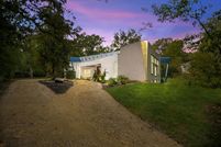 Property for sale in Lake County, Illinois