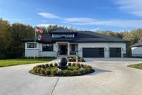 Property for sale in Oakland County, Michigan