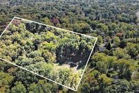 Property for sale in Oakland County, Michigan