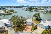 Lakefront Property for sale in Pinellas County, Florida