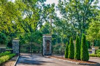 Property for sale in Nassau County, New York