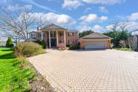 Property for sale in Oakland County, Michigan