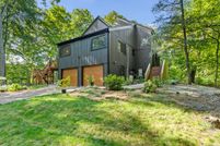 Property for sale in New Haven County, Connecticut