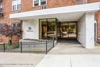 Property for sale in Richmond County, New York