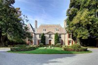 Property for sale in Newport County, Rhode Island