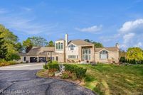 Property for sale in Oakland County, Michigan