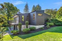 Property for sale in Newport County, Rhode Island