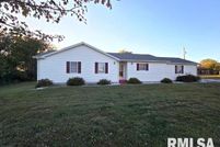 Property for sale in Jefferson County, Illinois