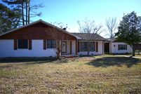 Residential Property for sale in Lee County, Mississippi