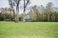 Lakefront Property for sale in Woodford County, Kentucky