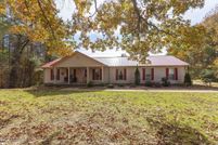 Property for sale in Henderson County, Tennessee