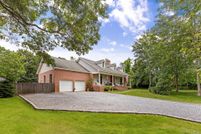 Property for sale in Suffolk County, New York