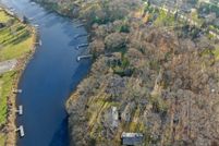 Property for sale in Suffolk County, New York