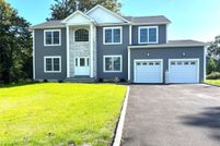 Property for sale in Suffolk County, New York