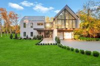 Property for sale in Suffolk County, New York