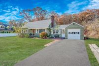 Property for sale in Suffolk County, New York