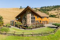 Property for sale in Douglas County, Oregon