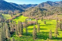 Property for sale in Josephine County, Oregon