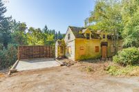 Property for sale in Multnomah County, Oregon