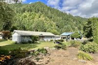 Property for sale in Lane County, Oregon