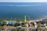 Lakefront Property for sale in Franklin County, Florida