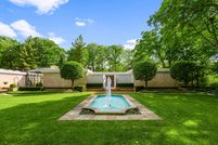 Property for sale in Lake County, Illinois