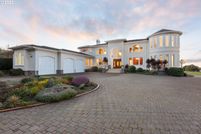 Lakefront Property for sale in Lincoln County, Oregon