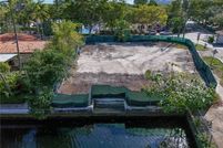 Lakefront Property for sale in Miami-Dade County, Florida